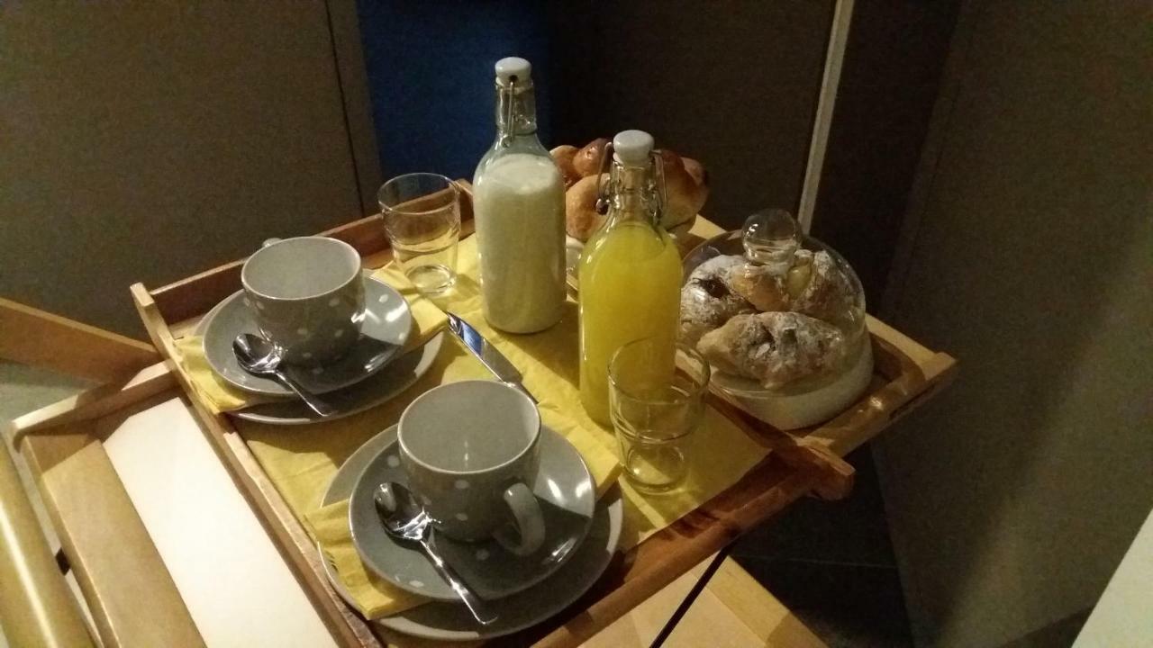 B&B Montecalvario 41 Napoli Esterno foto